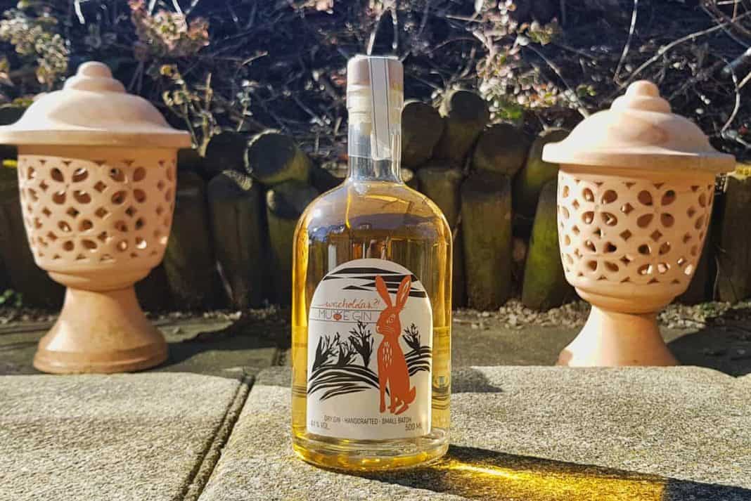 Eine Flasche des Murre Gins